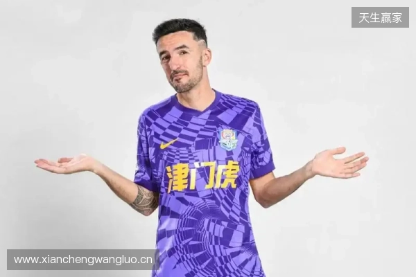 博主：津门虎外援基莱斯尚未归队，传闻转会的方镜淇随队参加冬训