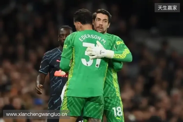 罗马诺:本托交易取消后,热那亚转而追求曼城门将奥尔特加