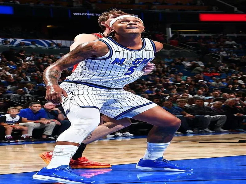 此前遭遇严重车祸的安东尼奥随莱斯特训练,有望签短期合同